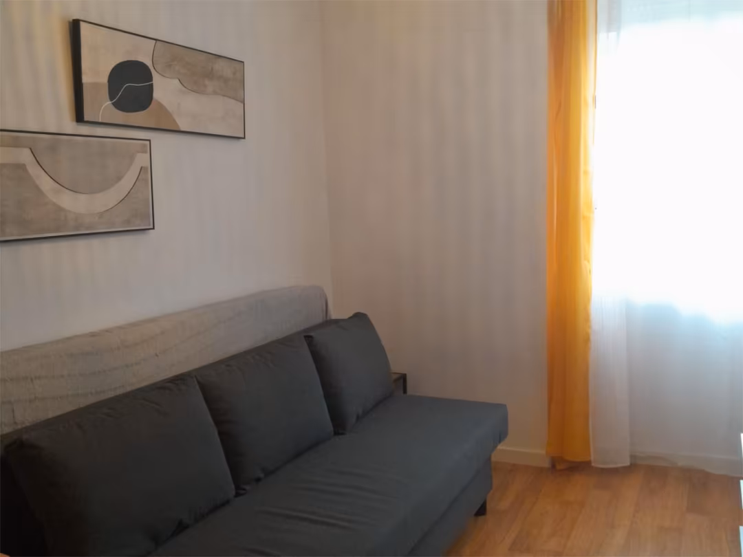 Piso en  Avenida Rocio Jurado 7 - Foto 10