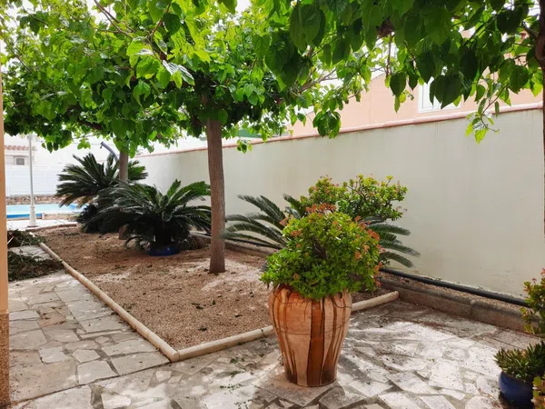 Casa o chalet independiente en Calle de L’Ordre de Sant Jordi, 34 - Foto 5