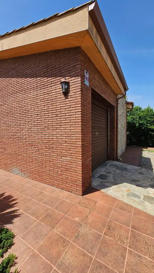 Chalet en  Carrer Cirerer 21 - Foto 2