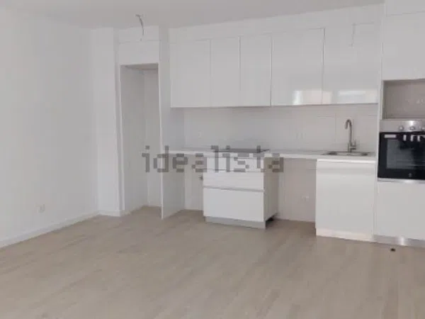 Piso en calle de Juan de la Hoz, 9 - Foto 2