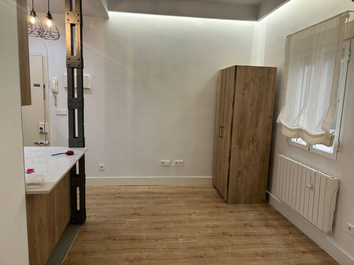 Piso en calle de María de Guzmán, 38 - Foto 5