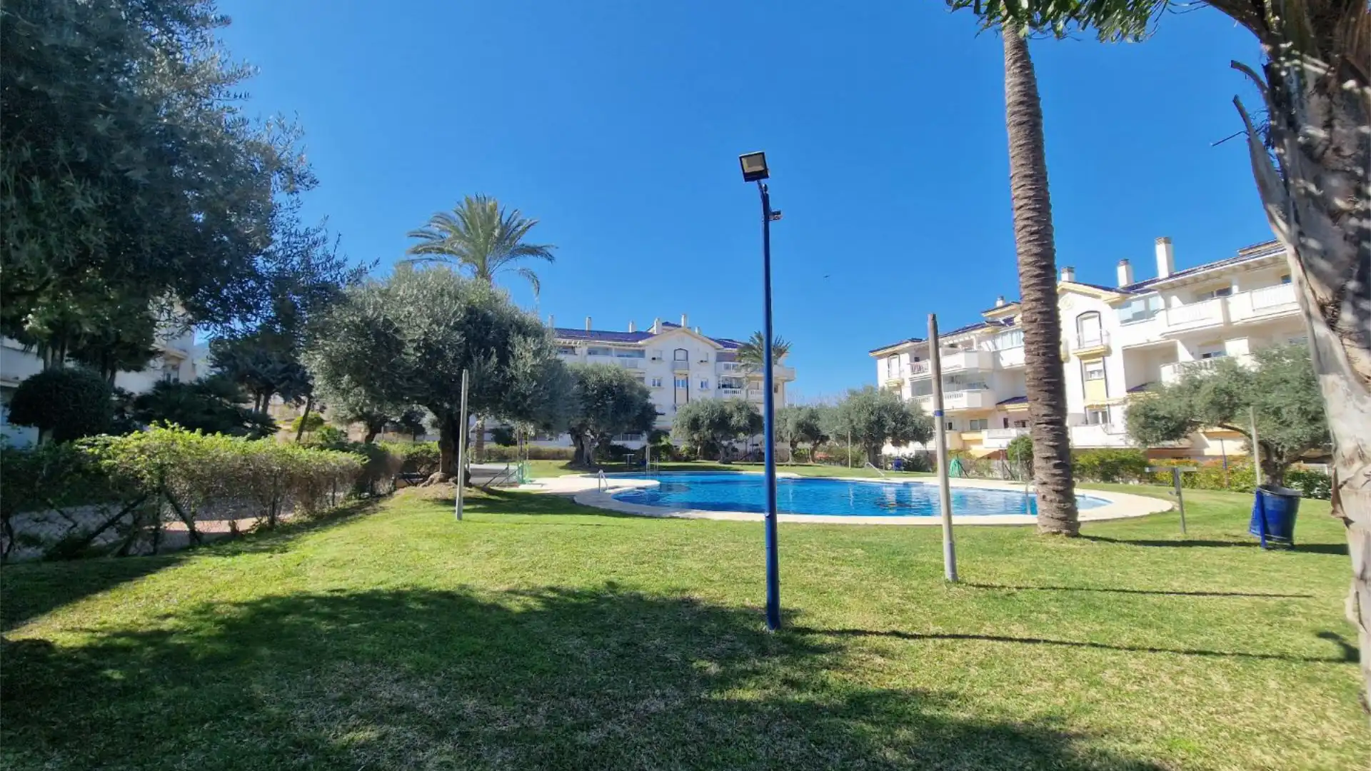 Piso en  Calle Mercedes Formica 4 - Foto 41