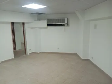 Local comercial en  Calle Alfonso XI 45 - Foto 9