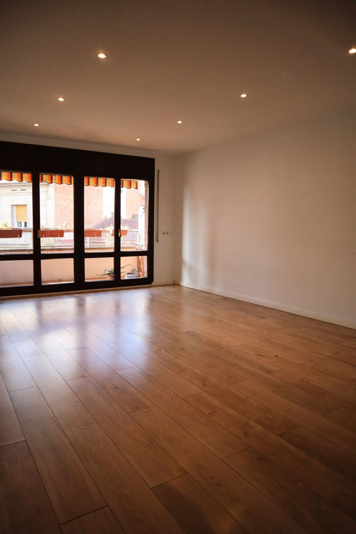 Piso en calle Doctor Combelles, 3 - Foto 2