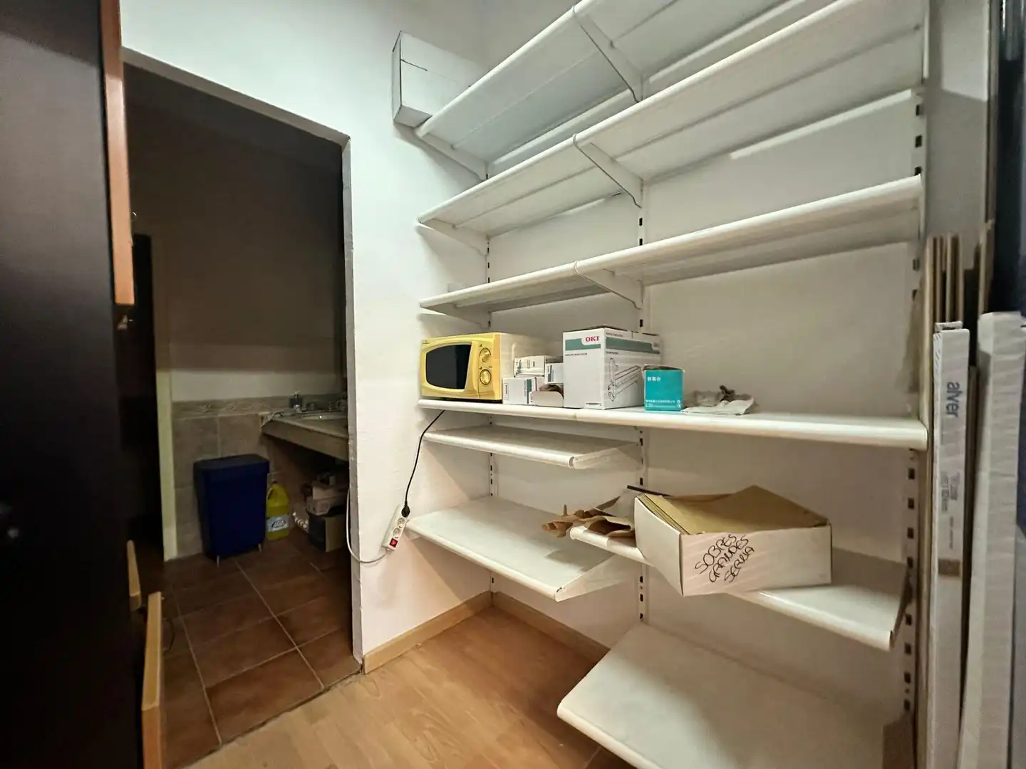 Local comercial en Sabadell - Foto 12
