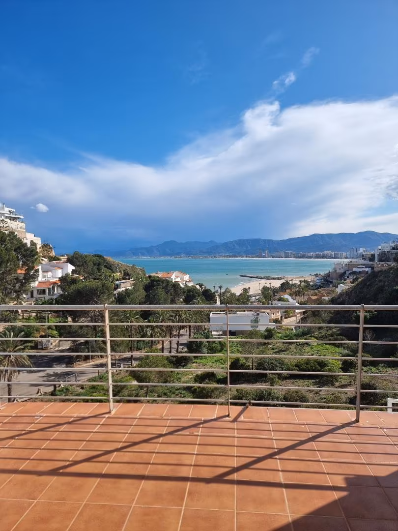 Casa adosada en  Urbanització Cap Blanc 1 - Foto 3