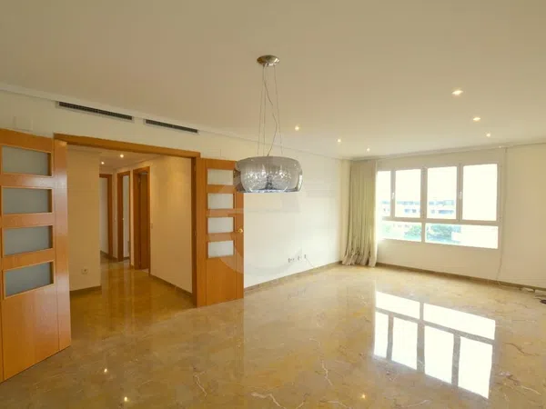 Piso en Camí Fondo - Foto 1
