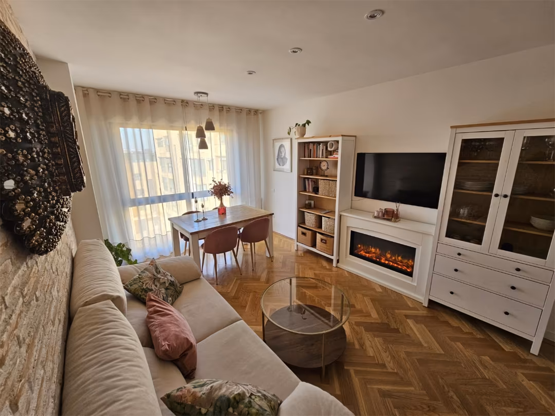 Piso en  Avenida de los Arces 17