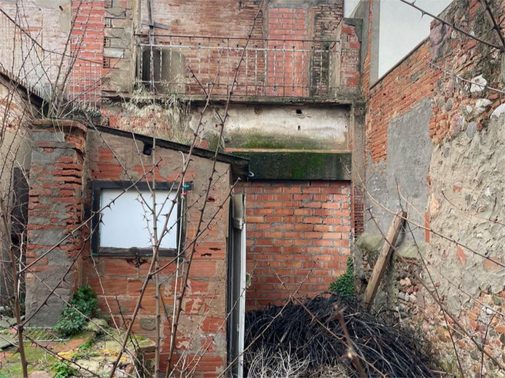 Casa adosada en  Carrer d'Arimon 73 - Foto 7