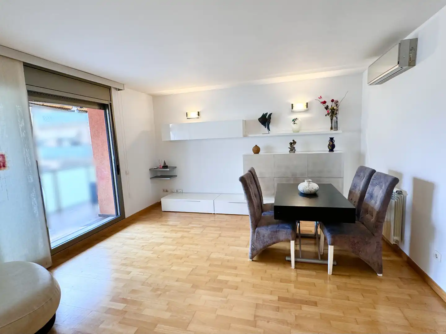 Piso en  Carrer de la Indústria - Foto 6