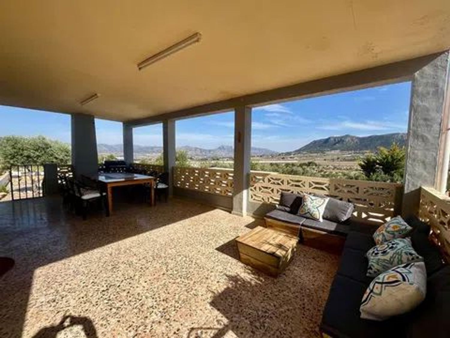 Casa rural en Plaza Poligono 1, 112 - Foto 2