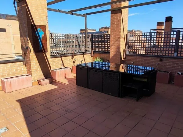 Ático en avenida del Camino de Santiago, 5