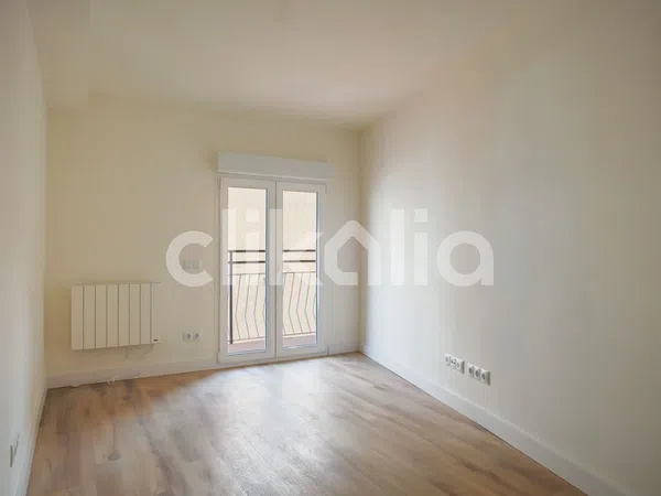 Piso en calle Zarapitos