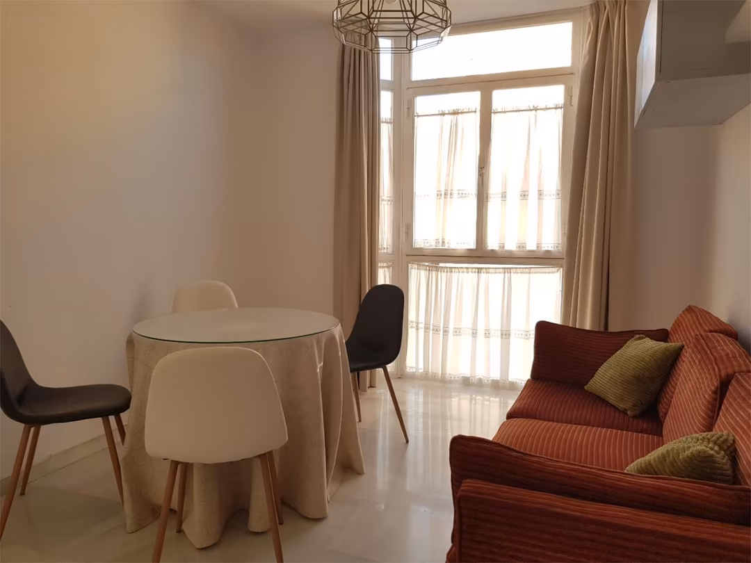 Piso en  Calle Mencía Calderón 3