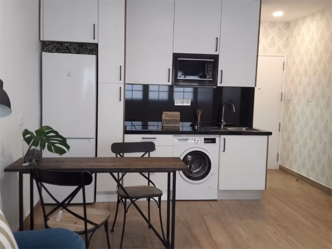 Estudio en  Calle Presidente Alvear 10 - Foto 9