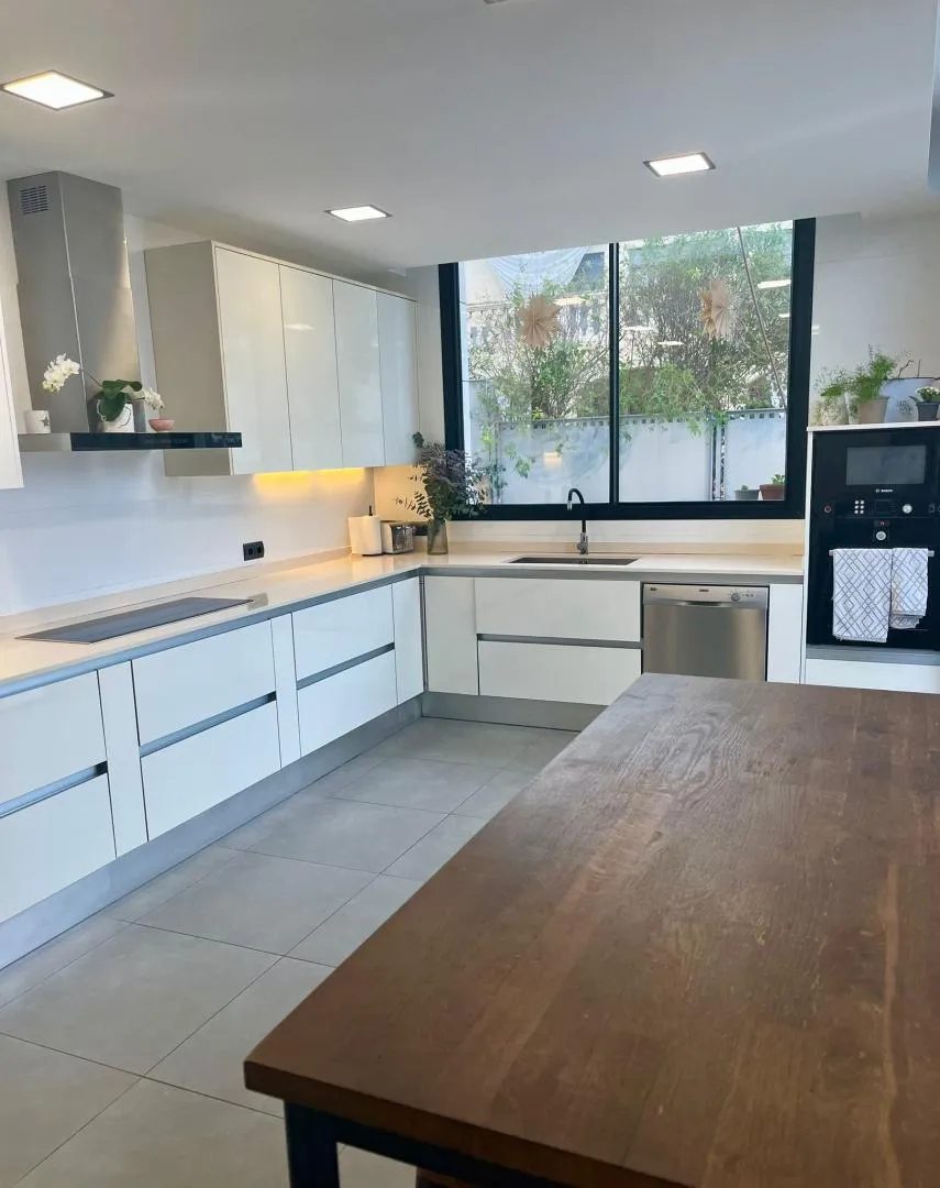 Chalet en  Carrer de la Camamilla 18 - Foto 9