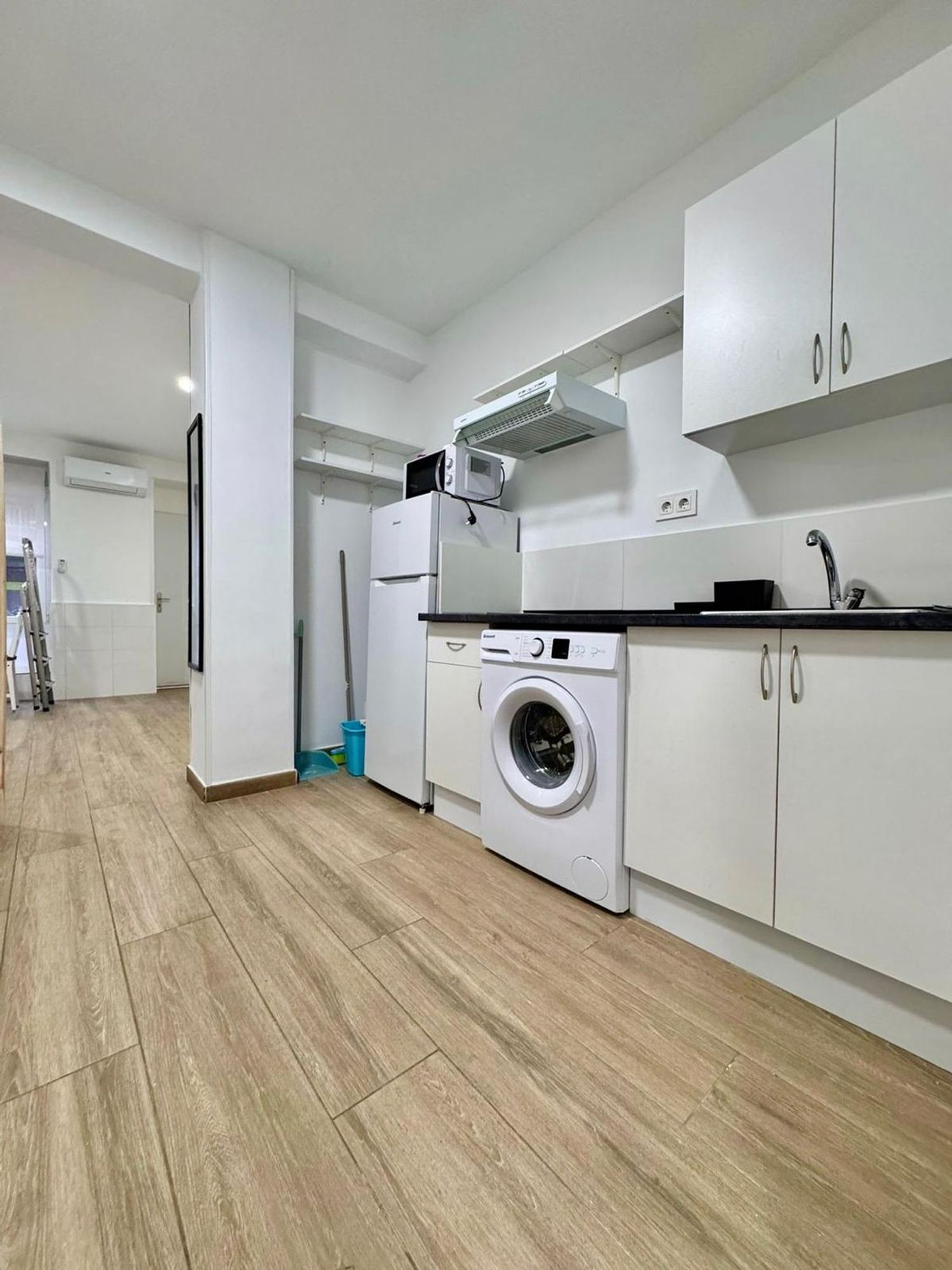 Estudio en Calle de Etruria - Foto 16