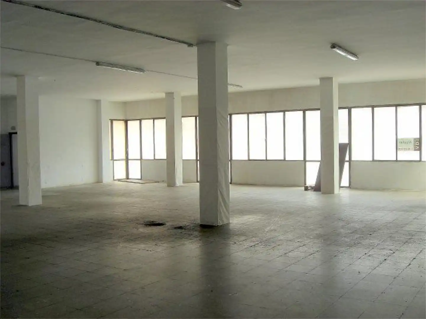 Nave Industrial en  Carrer Isaac Peral 7 - Foto 4
