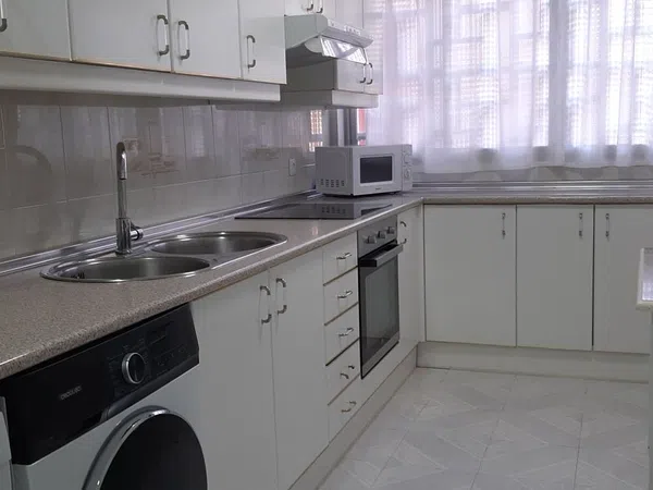 Piso en Barrio Pinar del Rey - Foto 14