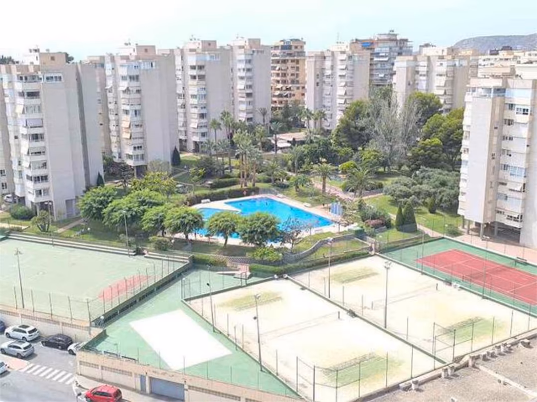 Piso en Cabo de las Huertas - Foto 9