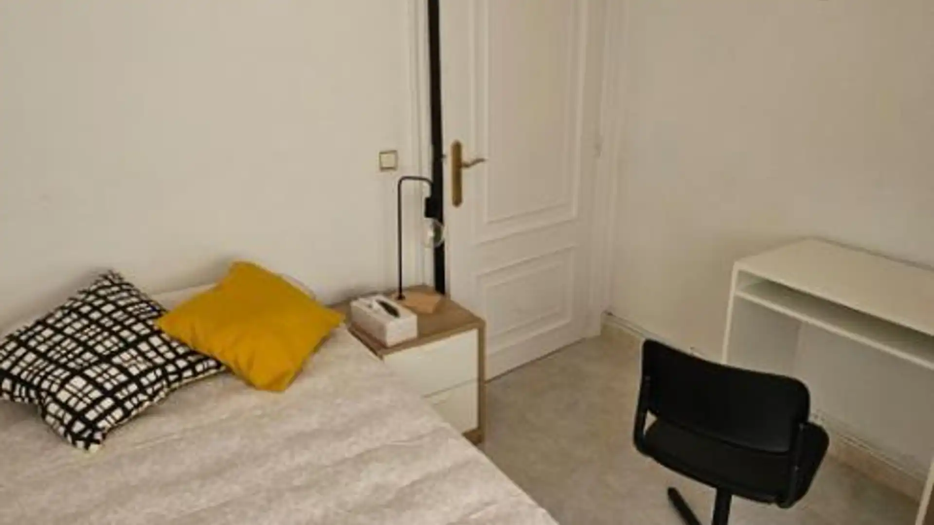 Piso en  Calle Vía Carpetana 193 - Foto 5