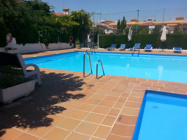 Chalet pareado en Parque de la Vega, 35