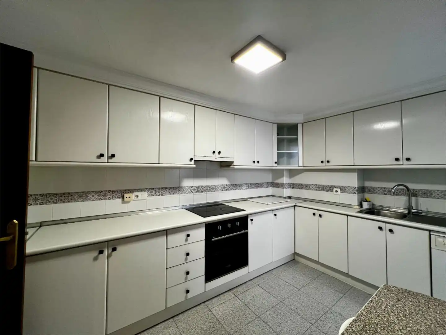 Piso en  Avenida Pintor Baeza 3f - Foto 4