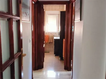 Piso en  Avenida Reyes Católicos 24 - Foto 7