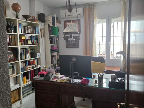 Chalet adosado en Calle Lanuza, Los Castillejos - La Trinidad - Foto 7