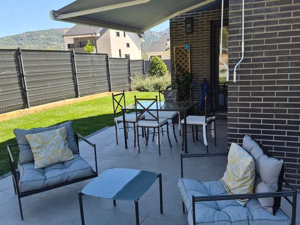 Chalet pareado en Calle Miguel Delibes, 44, Zona Colegios, Zona Colegios - Foto 4