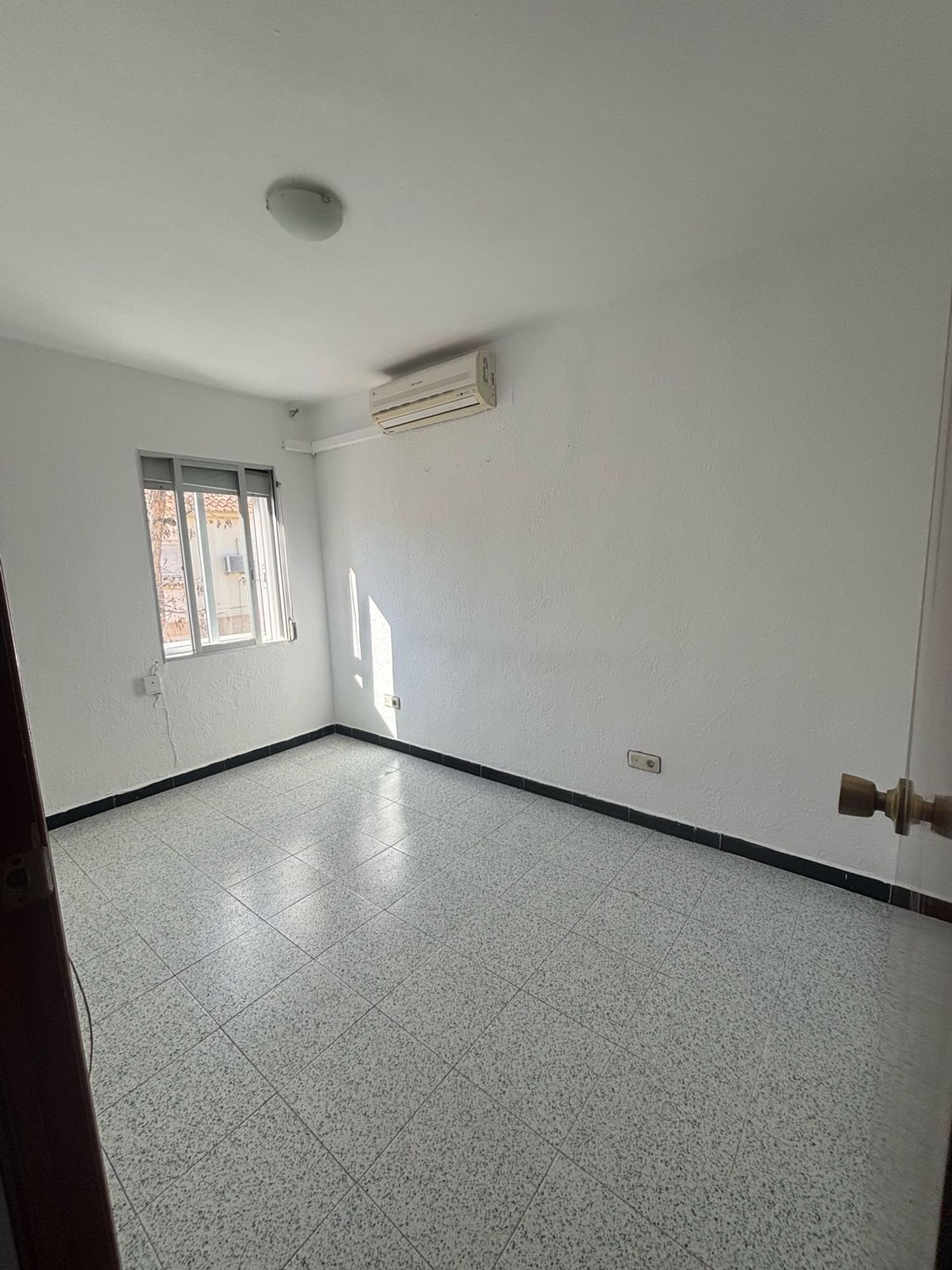 Piso en via Hispanidad, 120 - Foto 2