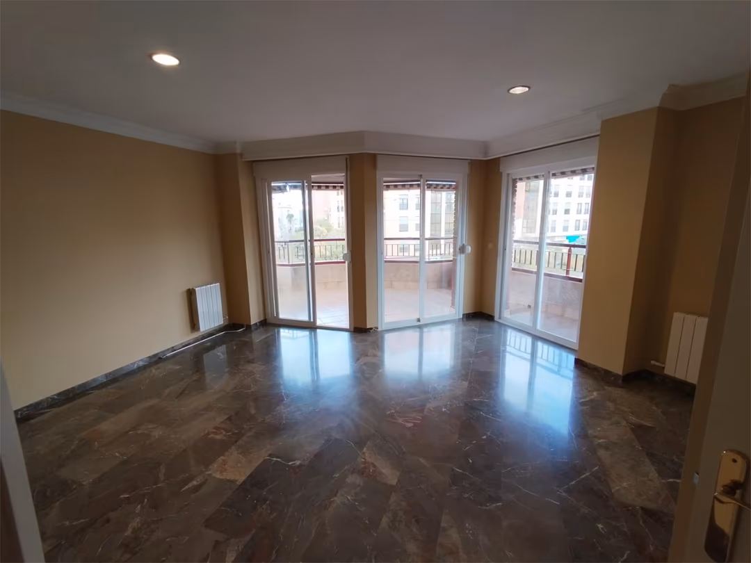 Piso en  Arabial 125