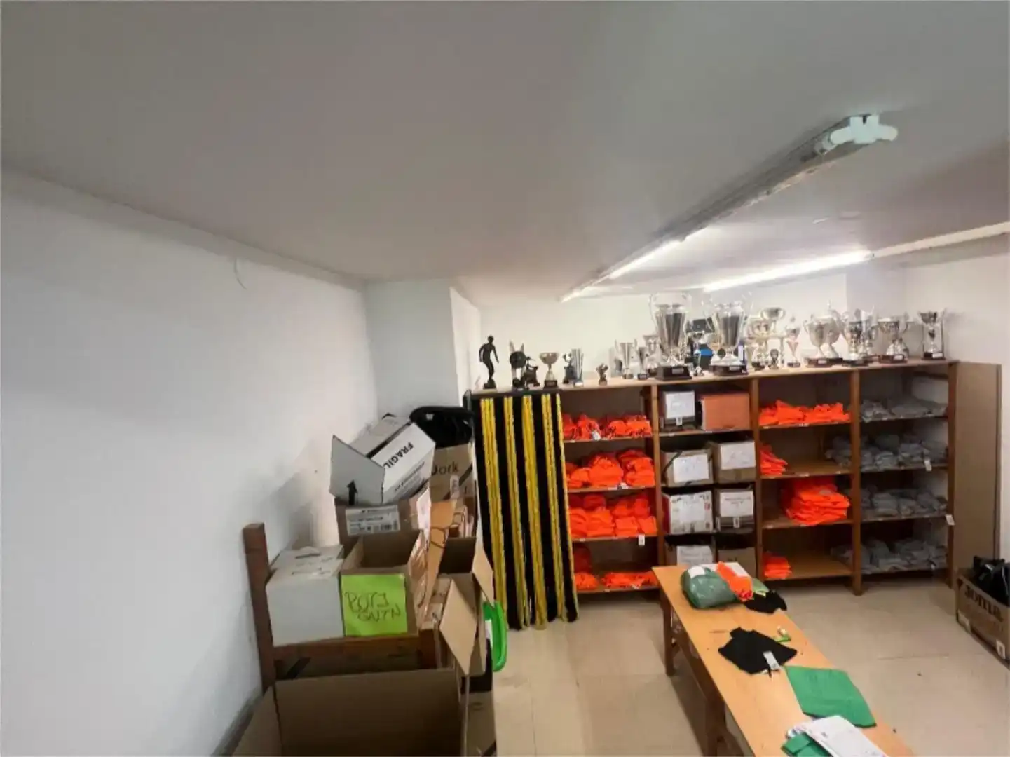 Local comercial en  Senda Valentín Foronda 9 - Foto 7
