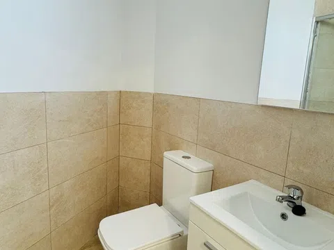 Estudio en calle de Castillejos, 21