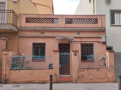 Casa independiente en calle de Samaniego, 65