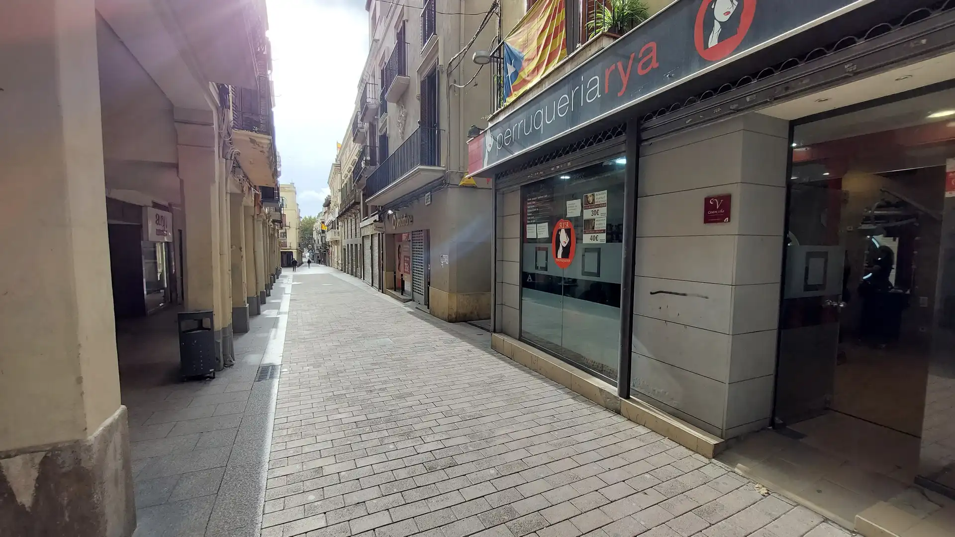 Local comercial en  Carrer de la Cort - Foto 39
