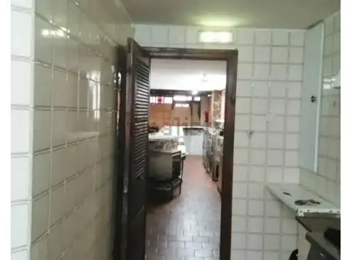 Local comercial en  Calle Escultor Laviada 8 - Foto 8