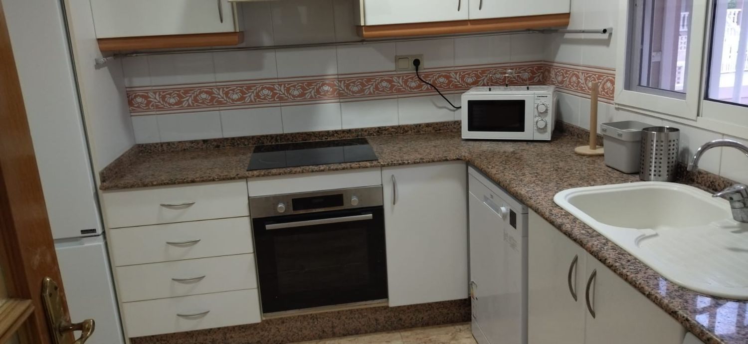 Chalet adosado en Les Palmeres - Foto 8