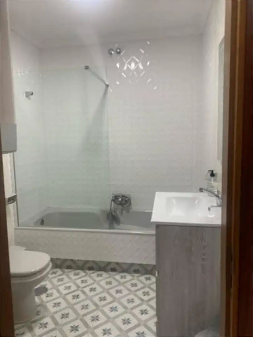 Estudio en Capuchinos - Foto 3