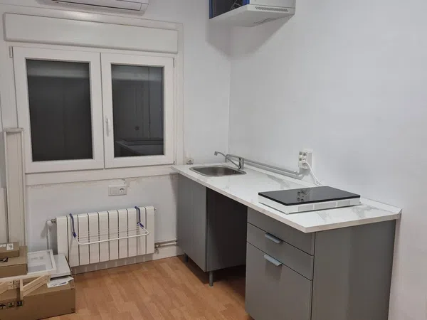 Estudio en Avenida de l'Abat Marcet, 356, Zona Esportiva - Foto 5