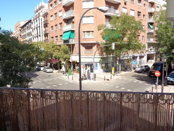 Piso en Calle de Fernández de los Ríos, Arapiles - Foto 3