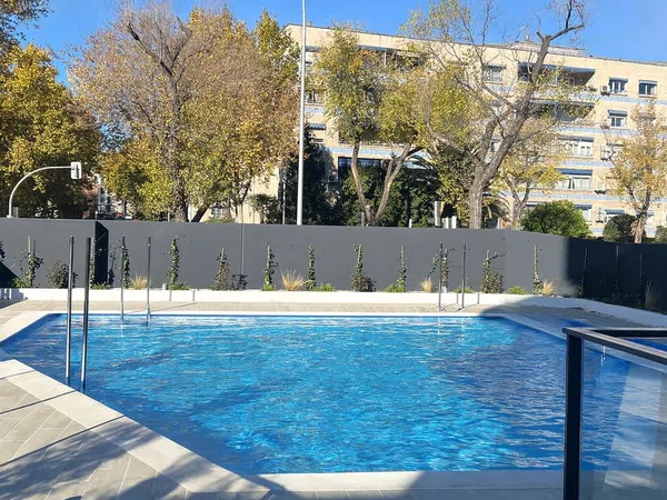 Piso en calle de Juan Esplandiú, 21