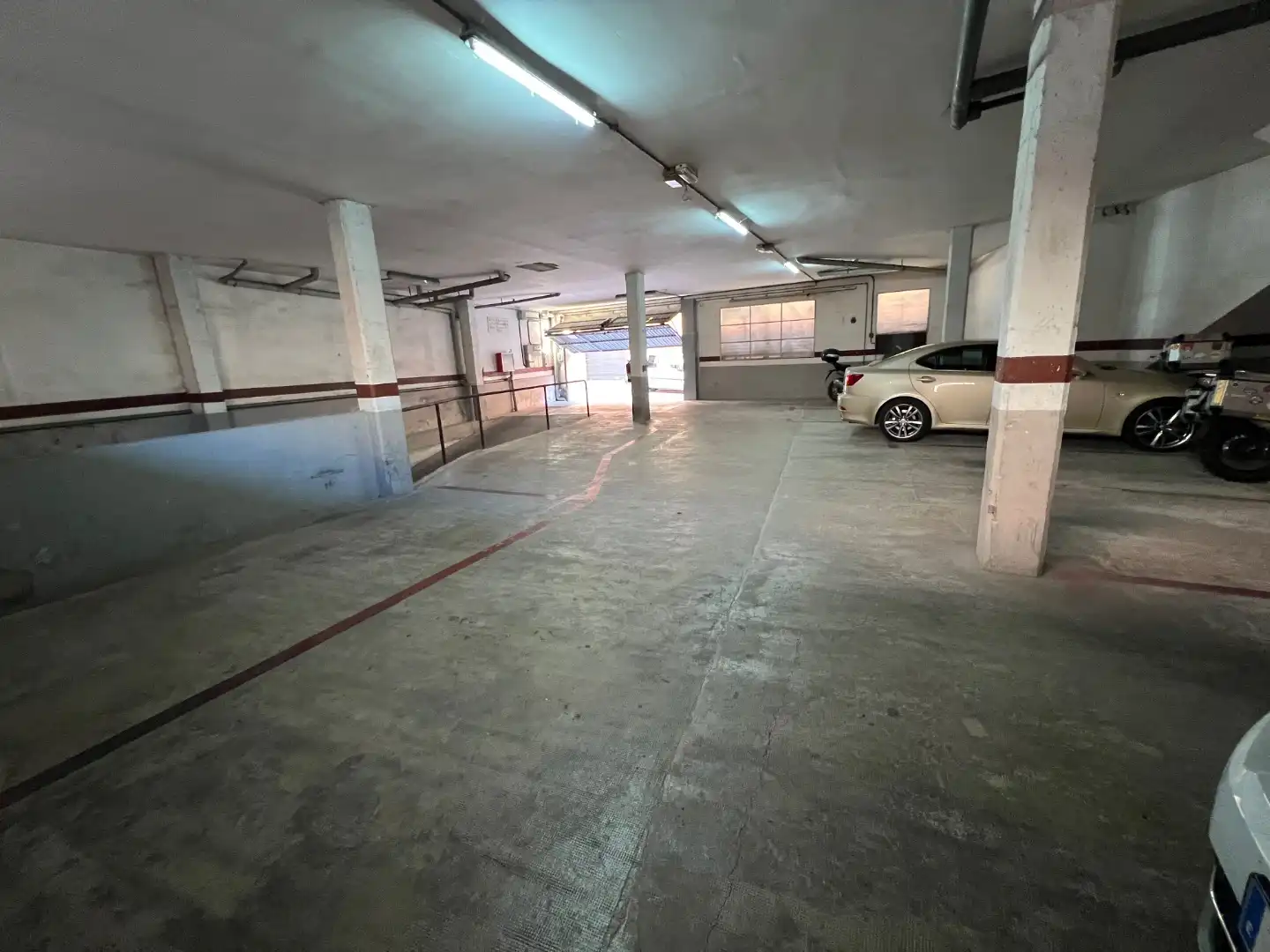 Local comercial en  Carrer de les Colomeres 60 - Foto 4