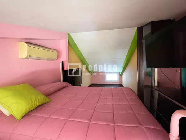 Chalet adosado en Calle Montiel - Foto 7