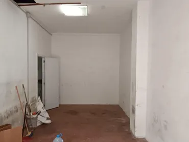 Local comercial en Sabadell - Foto 8