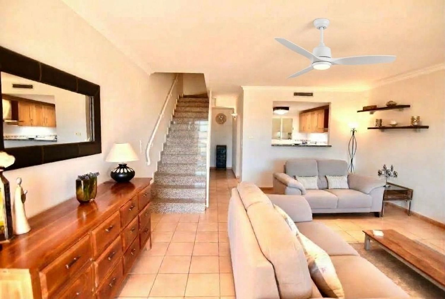 Chalet adosado en Urbanización la Almazara, 111 - Foto 5