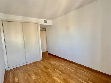 Piso en  Calle de Yerma 8 - Foto 8