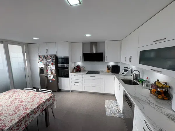 Chalet adosado en calle Playa de Benidorm, 12 - Foto 6