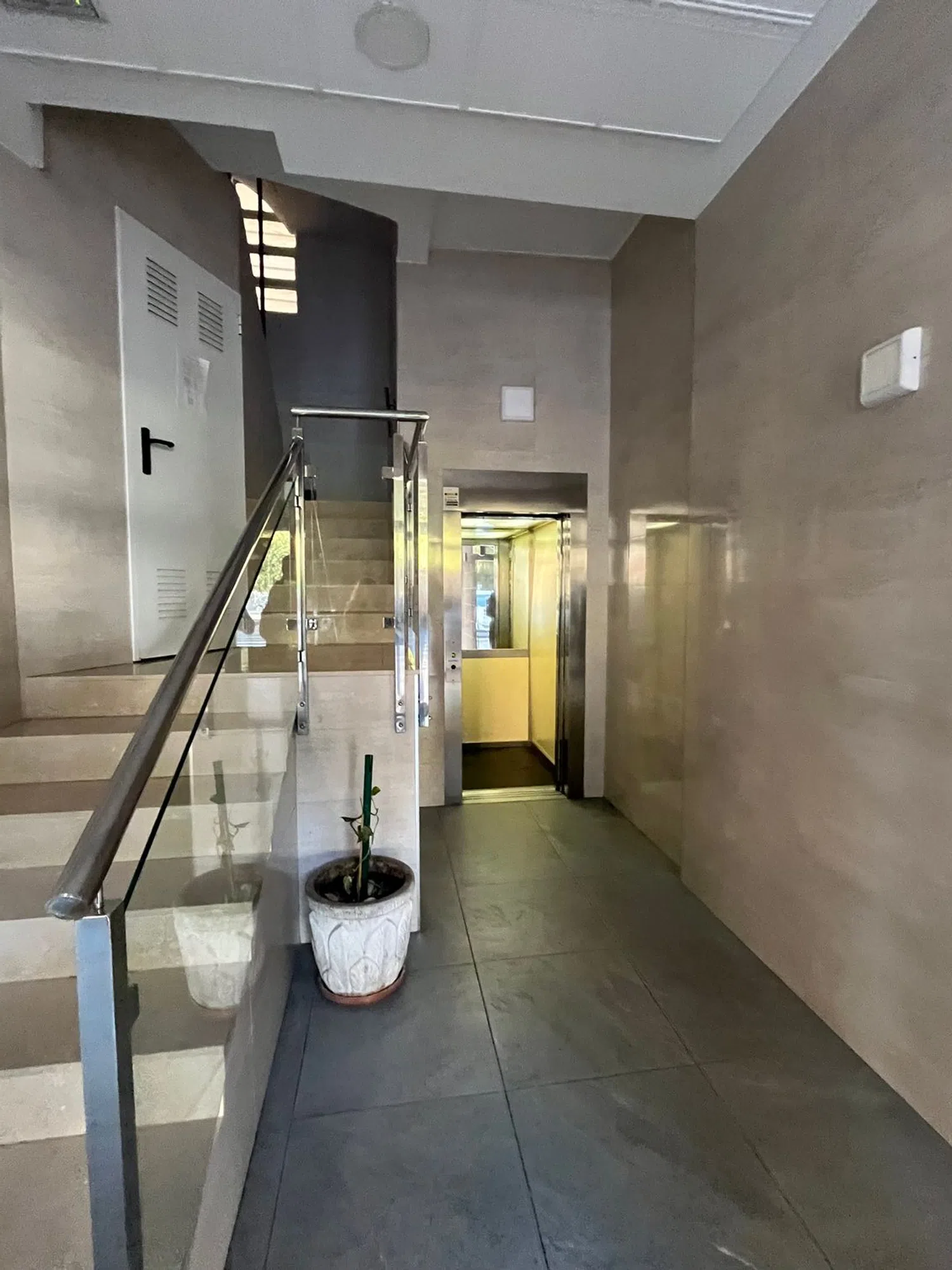 Piso en calle de Tirant lo Blanch, 25 - Foto 12