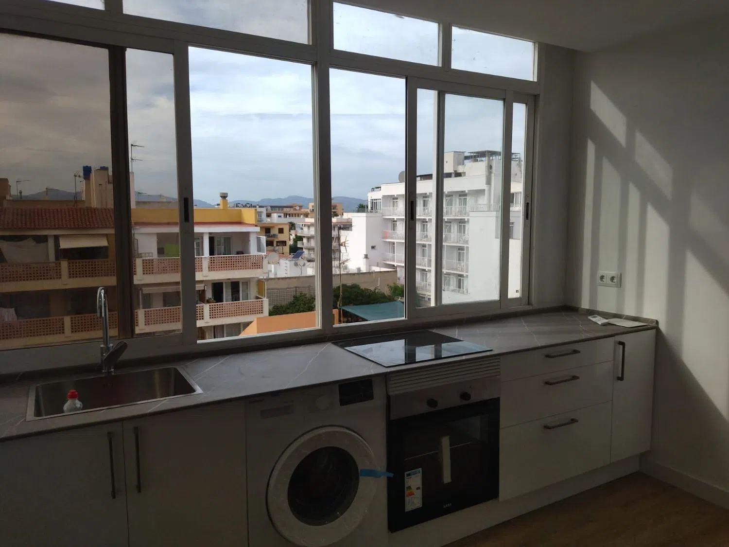 Estudio en calle de Bellamar, 25 - Foto 2